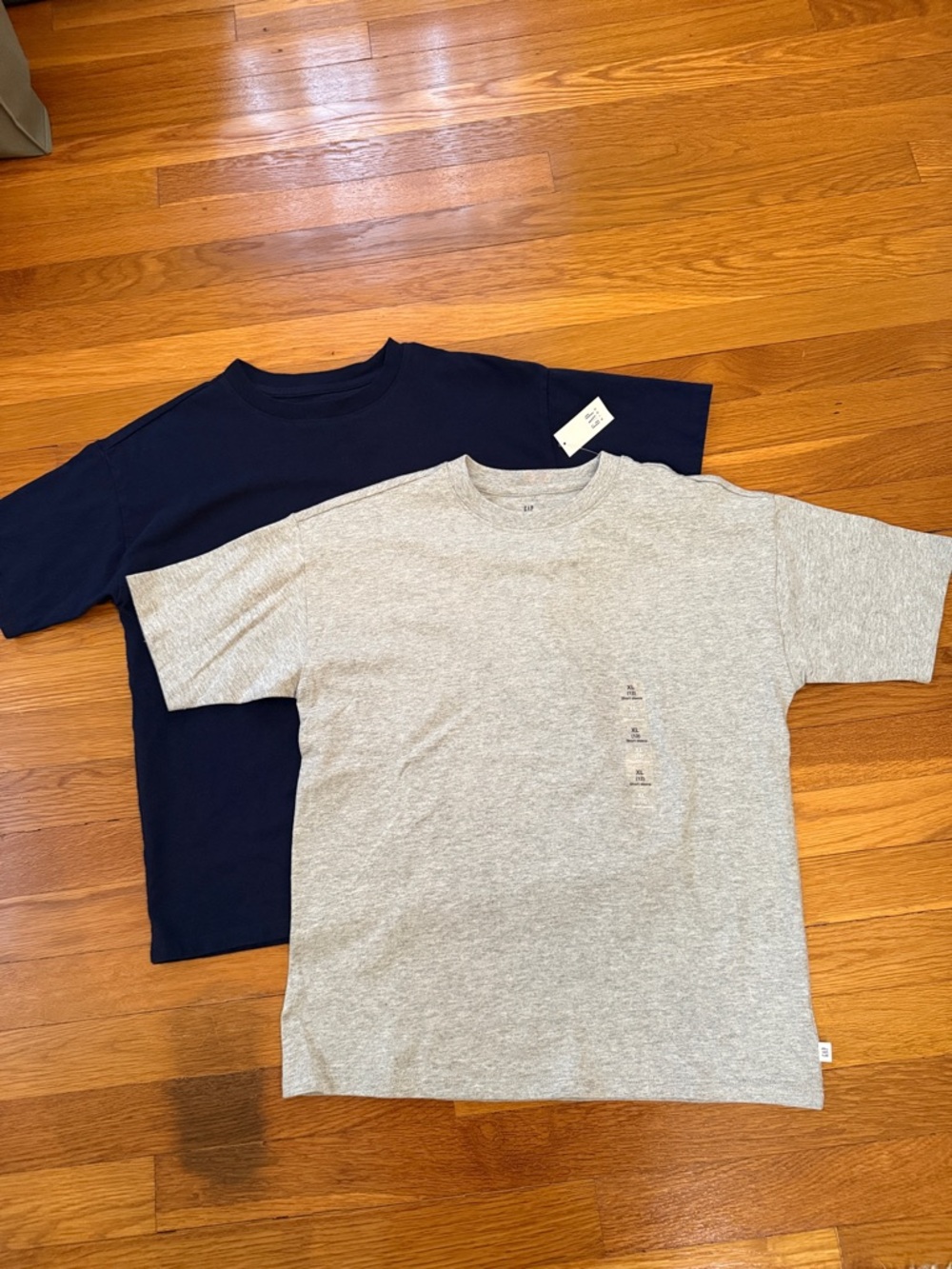 GAP Kids Boys Tee Bundle XL 12 Gray Navy 2 Pack NWT | Short Sleeve Shirts